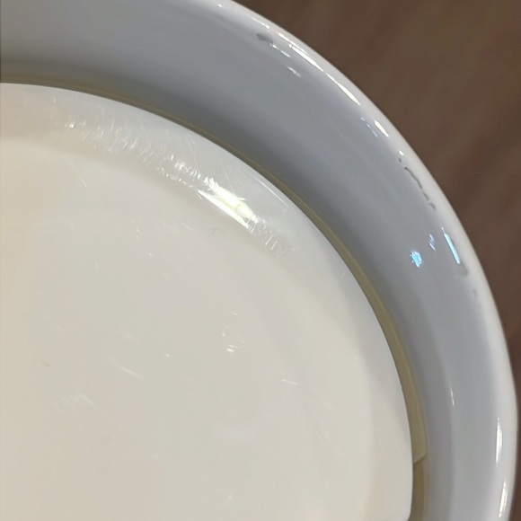 Starbucks 2012 Pinkish-Purple 12 Oz Travel Mug - Picture 10 of 10